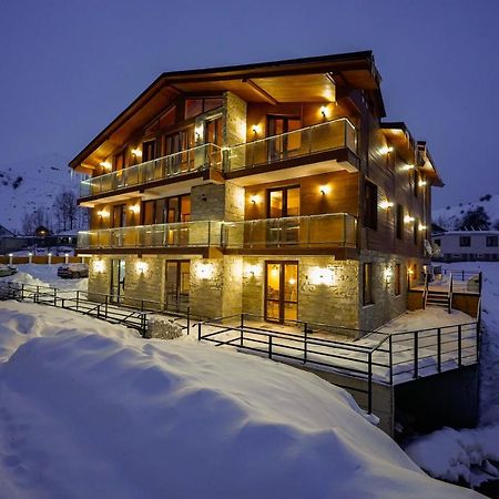 Pine Chalets By Ka Group Gudauri Exterior foto